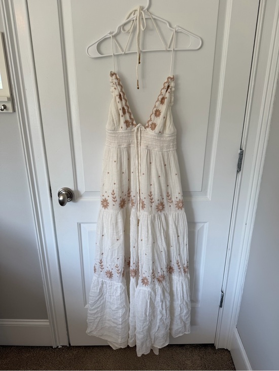 Free People Dresses & Skirts - Free People White Halter Maxi Dress with Tan Floral Embroidery